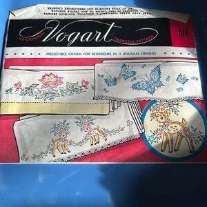 Vintage Vogart Transfer Pattern. Irresistible Charm For Bedroom